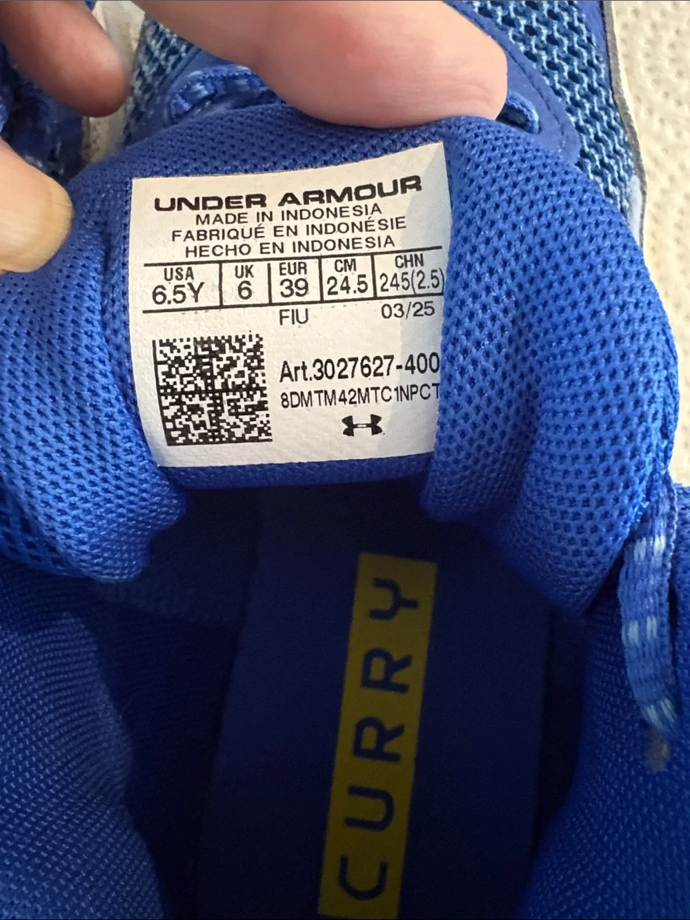 Under Armour Curry Blue and Yellow Kids Sneakers - Athletic Trainers Size 6.5Y